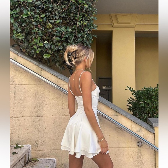 White Fox Boutique Stay Together Mini Dress Cream Size S NWT - Picture 10 of 12